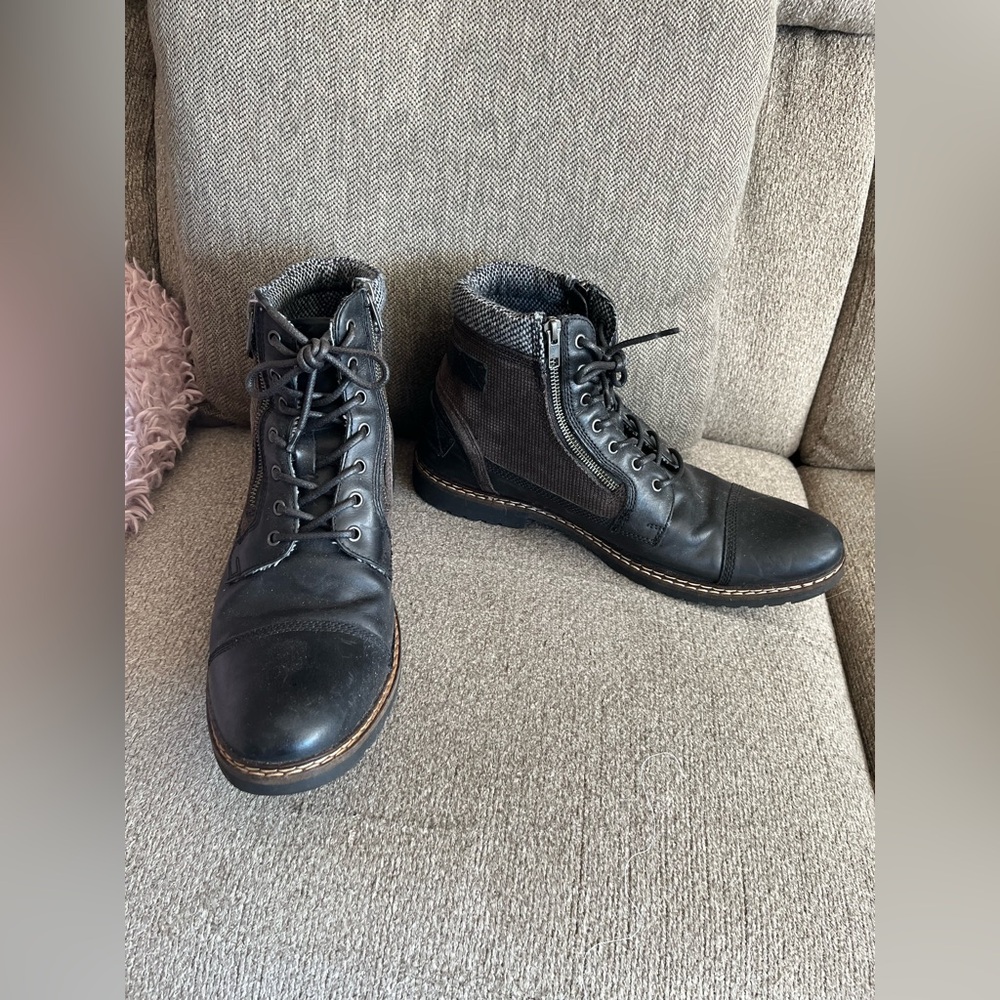 Steve Madden Men's Black and Grey Welkom Combat Boot Size 13